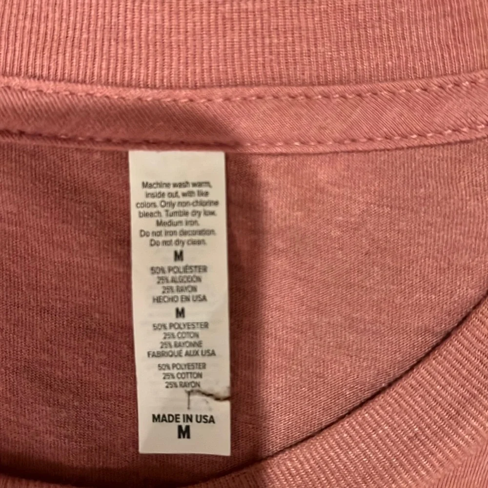 “Rosé Kind of Day” T-shirt in size medium. - Picture 4 of 6